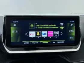 Peugeot 2008 (2021) thumbnail 16