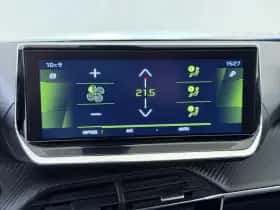 Peugeot 2008 (2021) thumbnail 20