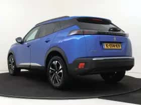 Peugeot 2008 (2021) thumbnail 4