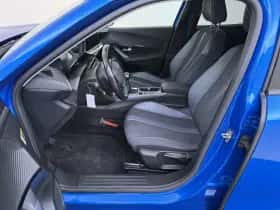 Peugeot 2008 (2021) thumbnail 10