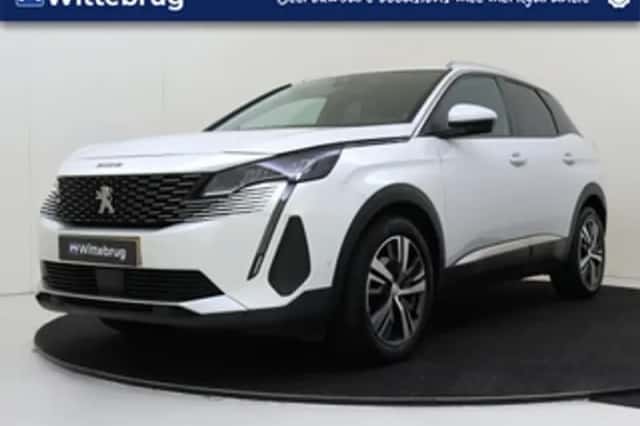 Peugeot 3008 (2021) thumbnail 1