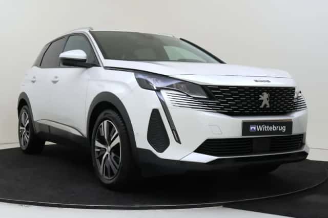Peugeot 3008 (2021) thumbnail 3