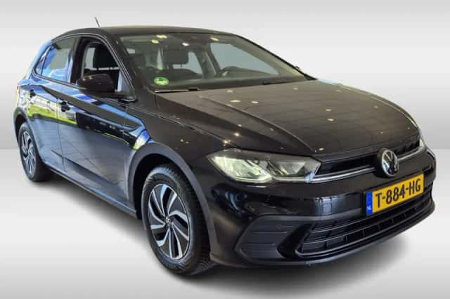 Volkswagen Polo (2023) thumbnail 2