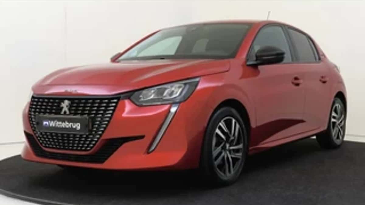 Peugeot 208 (2023) — foto 1