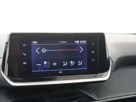 Peugeot 208 (2023) thumbnail 18