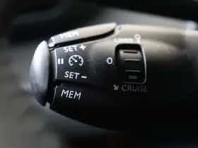 Peugeot 208 (2023) thumbnail 22