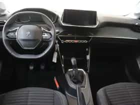Peugeot 208 (2023) thumbnail 5