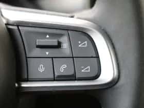 Jeep Avenger (2024) thumbnail 23