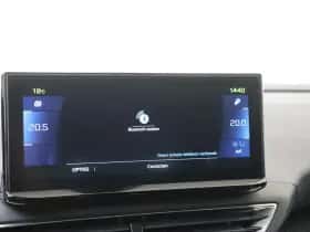 Peugeot 3008 (2021) thumbnail 18