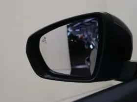 Peugeot 3008 (2021) thumbnail 30