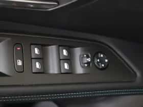 Peugeot 3008 (2021) thumbnail 32