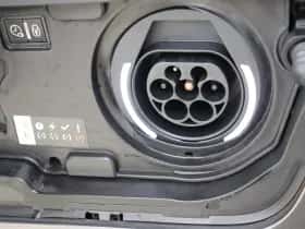 Peugeot 3008 (2021) thumbnail 37
