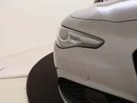 Alfa Romeo Giulia (2020) thumbnail 13
