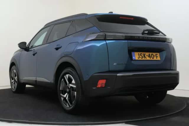 Peugeot e-2008 (2025) thumbnail 4