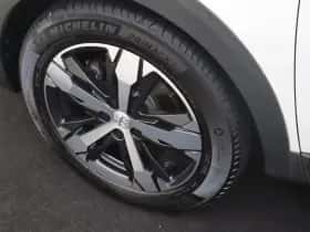 Peugeot 3008 (2020) thumbnail 13