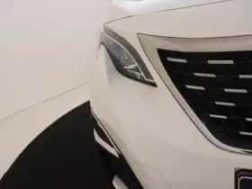 Peugeot 3008 (2020) thumbnail 14