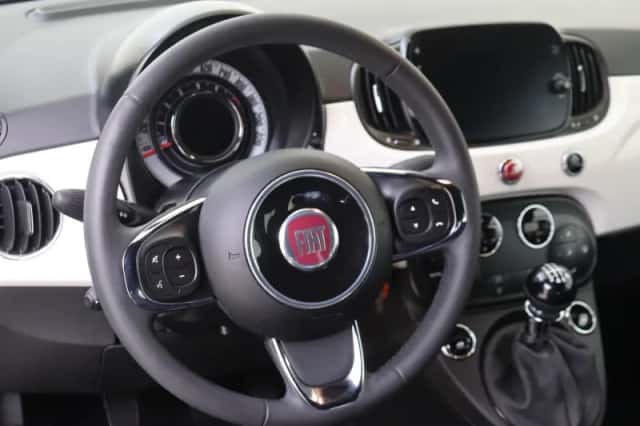 Fiat 500 (2022) thumbnail 6