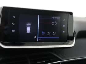 Peugeot 208 (2021) thumbnail 11