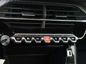 Peugeot 208 (2021) thumbnail 20
