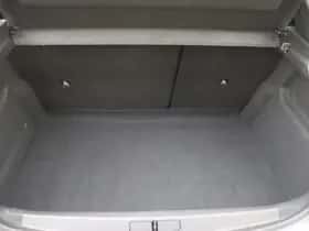 Peugeot 208 (2021) thumbnail 25