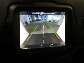 Jeep Renegade (2023) thumbnail 14