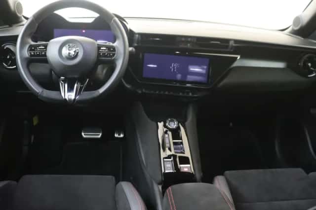 Alfa Romeo Junior (2025) thumbnail 5