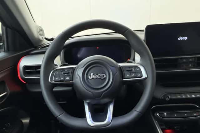 Jeep Avenger (2025) thumbnail 6