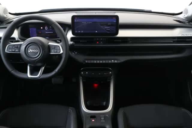 Jeep Avenger (2025) thumbnail 5