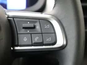 Jeep Avenger (2024) thumbnail 23