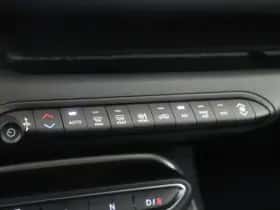 Jeep Avenger (2024) thumbnail 26