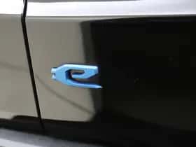 Jeep Avenger (2024) thumbnail 33
