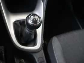 Toyota Yaris (2023) thumbnail 20