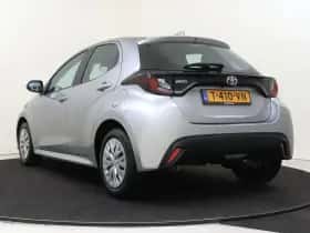Toyota Yaris (2023) thumbnail 4