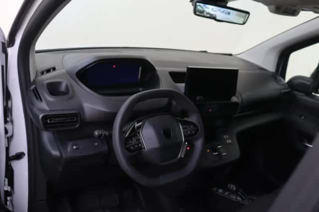 Peugeot Partner (2024) thumbnail 5
