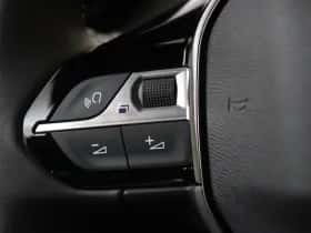 Peugeot e-2008 (2023) thumbnail 22