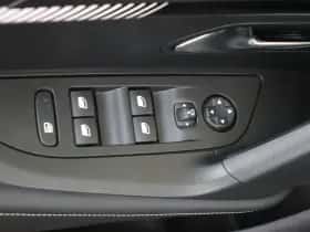 Peugeot e-2008 (2023) thumbnail 31