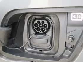 Peugeot e-2008 (2023) thumbnail 35