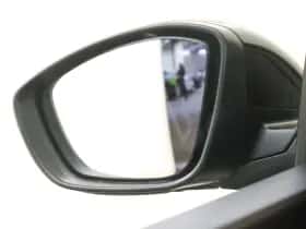 Peugeot e-208 (2024) thumbnail 29