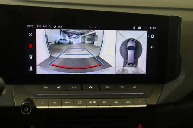 Opel Astra (2025) thumbnail 2