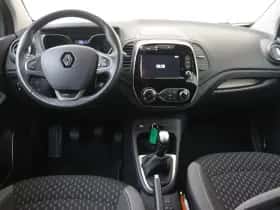 Renault Captur (2017) thumbnail 5