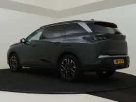 Peugeot 5008 (2025) thumbnail 4