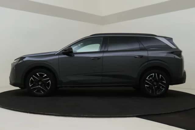 Peugeot 5008 (2025) thumbnail 3