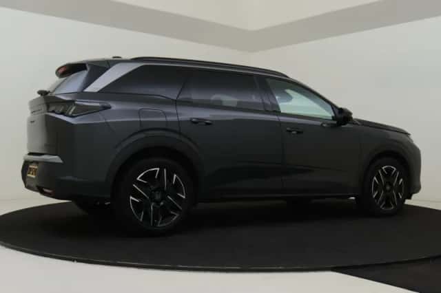 Peugeot 5008 (2025) thumbnail 6
