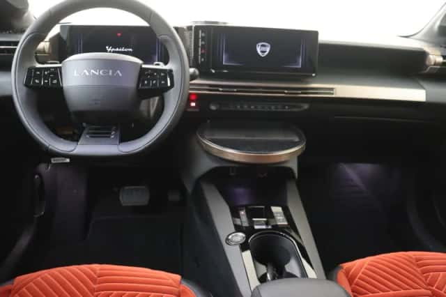 Lancia Ypsilon (2025) thumbnail 5