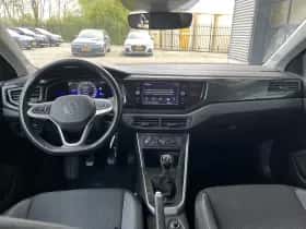 Volkswagen Polo (2022) thumbnail 6