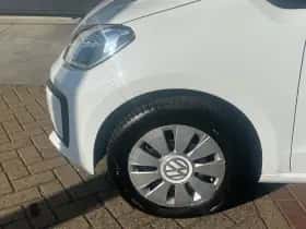Volkswagen Up! (2020) thumbnail 19