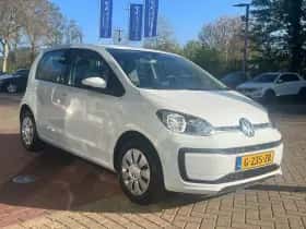 Volkswagen Up! (2020) thumbnail 3