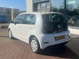 Volkswagen Up! (2020) thumbnail 9