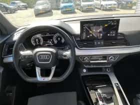 Audi Q5 (2023) thumbnail 3