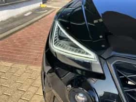 SEAT Arona (2022) thumbnail 2